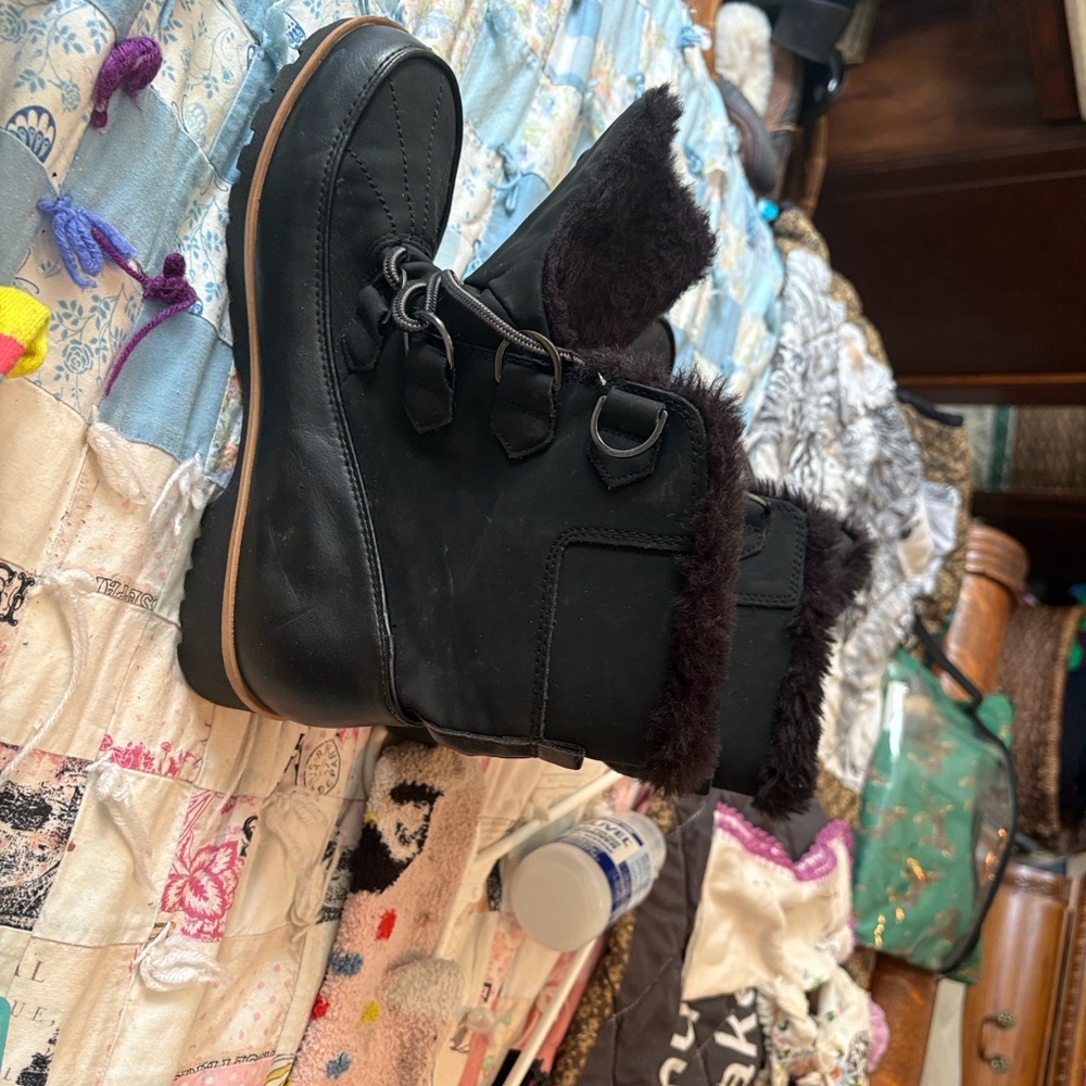 JBU Black Winter Boots with Brown Sole
